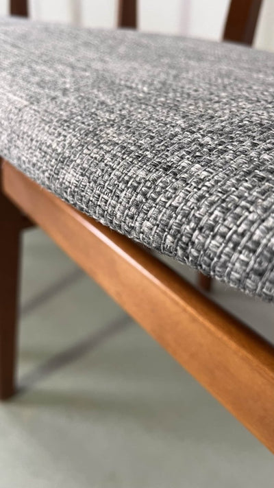 
                  
                    Farstrup stoelen set 4* - LOUI.STORE
                  
                