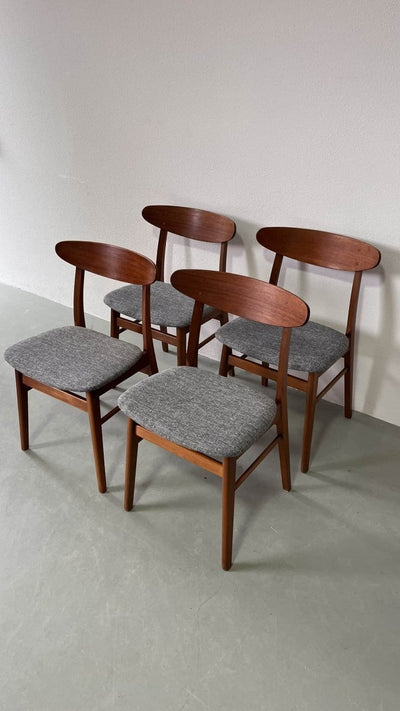 Farstrup stoelen set 4* - LOUI.STORE