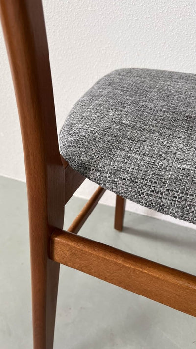 
                  
                    Farstrup stoelen set 4* - LOUI.STORE
                  
                