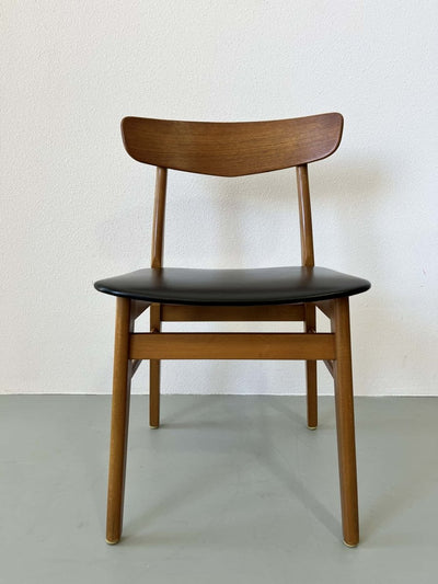 
                  
                    Findahls Møbler stoelen 6 - LOUI.STORE
                  
                