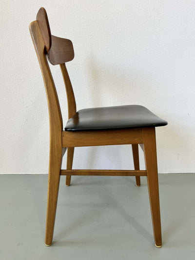 
                  
                    Findahls Møbler stoelen 6 - LOUI.STORE
                  
                