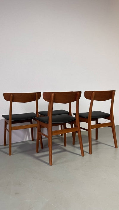 
                  
                    Findahls stoelen *4 skai - LOUI.STORE
                  
                