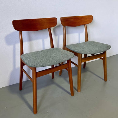 
                  
                    Findahls stoelen *4 - LOUI.STORE
                  
                