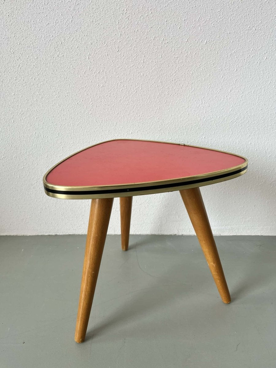
                  
                    Formica plantentafeltje - LOUI.STORE
                  
                