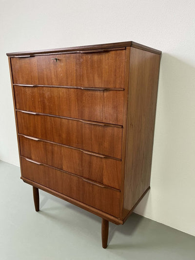 
                  
                    Grote Deense ladekast - LOUI.STORE
                  
                