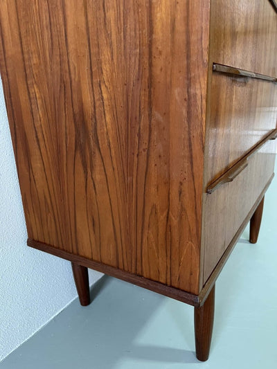 
                  
                    Grote Deense ladekast - LOUI.STORE
                  
                