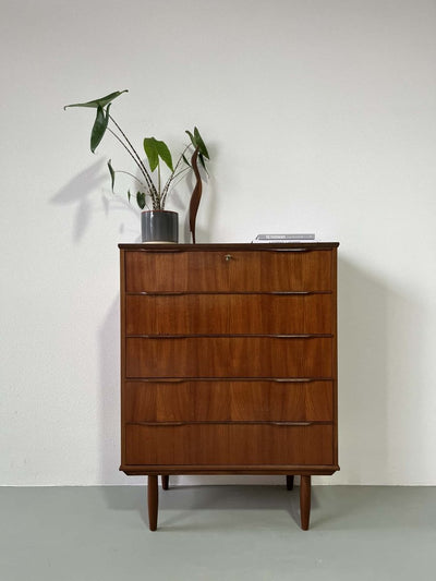 
                  
                    Grote Deense ladekast - LOUI.STORE
                  
                
