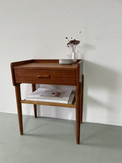 Halkastje met lade - LOUI.STORE