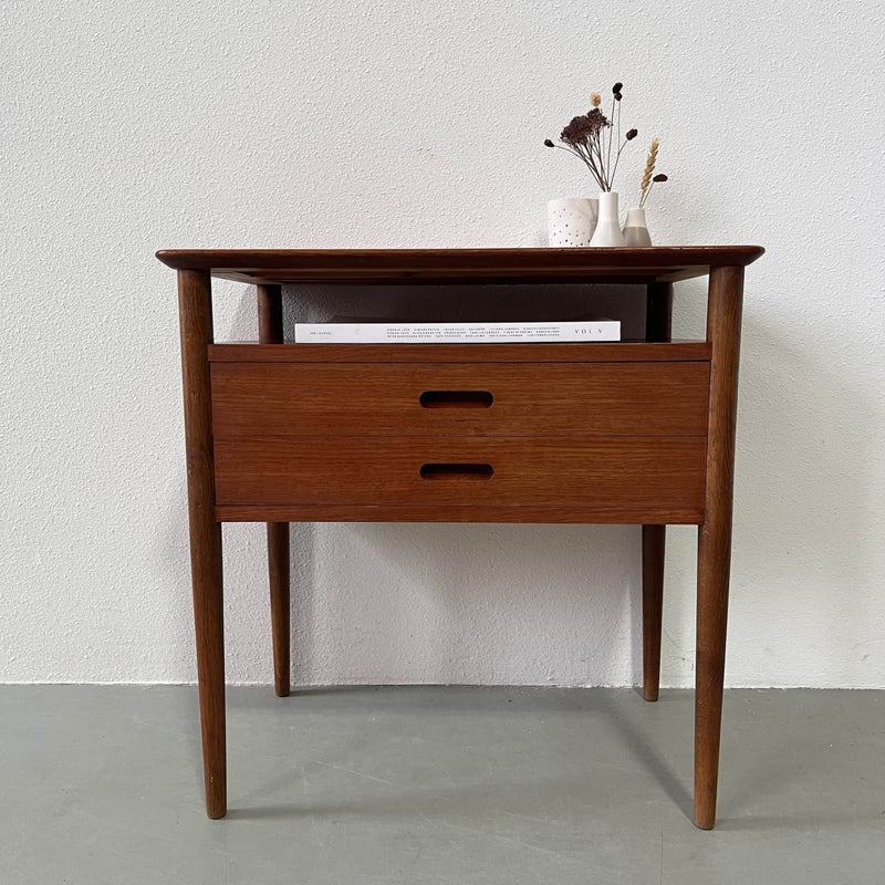 Halkastje teak met lades - LOUI.STORE