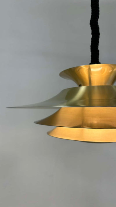 
                  
                    Hanglamp met trekkoord - LOUI.STORE
                  
                