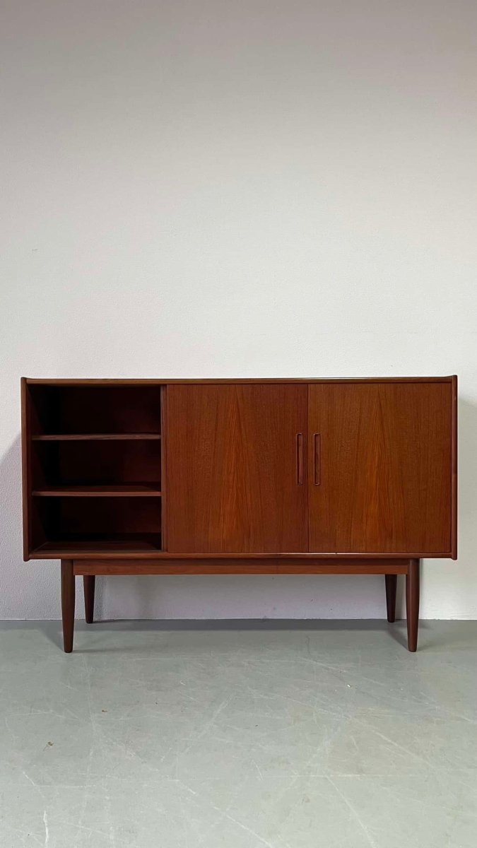 
                  
                    Higboard K. Rønde Andersen - LOUI.STORE
                  
                