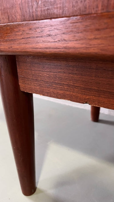 
                  
                    Highboard J. Andersen - LOUI.STORE
                  
                