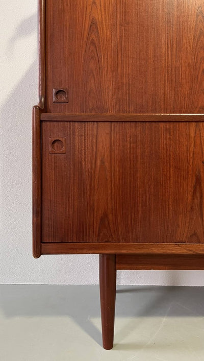 
                  
                    Highboard J. Andersen - LOUI.STORE
                  
                