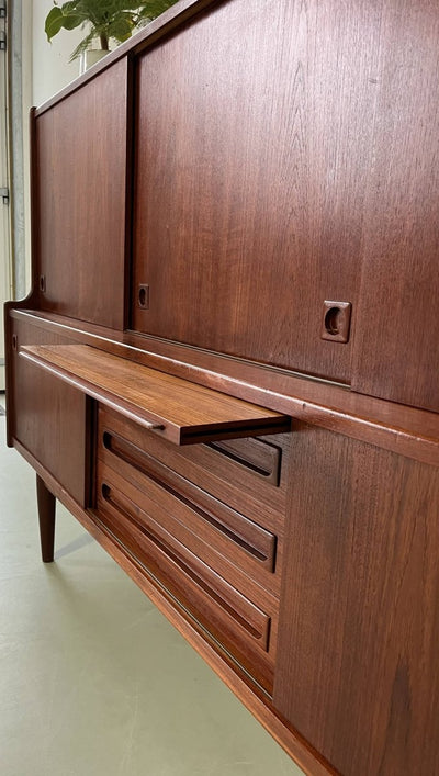 
                  
                    Highboard J. Andersen - LOUI.STORE
                  
                