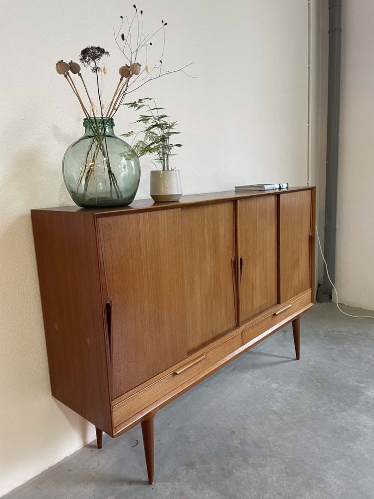 Highboard Omann Jun. in teak - LOUI.STORE