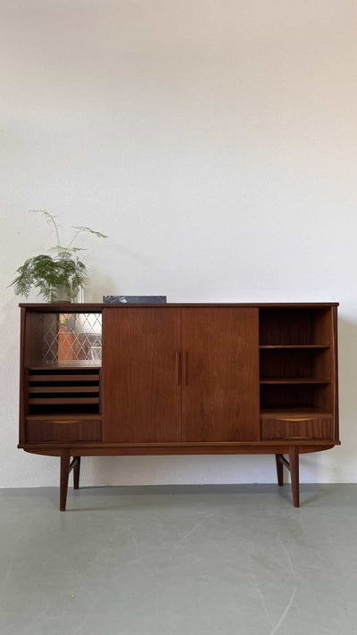 
                  
                    Highboard teak deur+lades - LOUI.STORE
                  
                