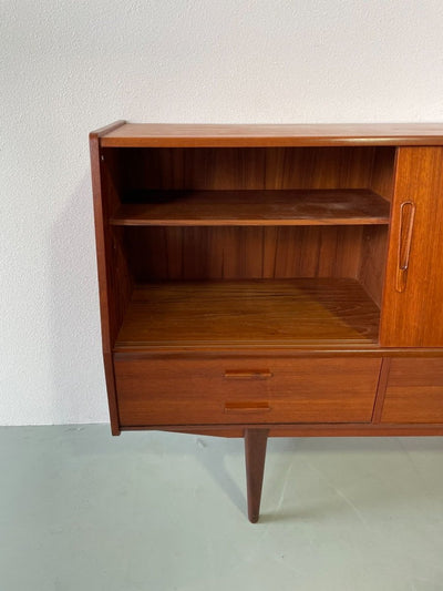 
                  
                    Highboard teak met lades - LOUI.STORE
                  
                