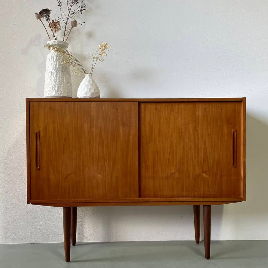 Highboard teak schuifdeuren - LOUI.STORE