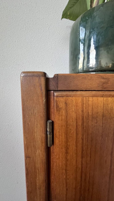 
                  
                    Highboard teak - LOUI.STORE
                  
                