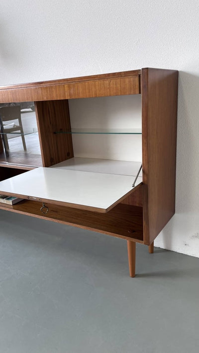 
                  
                    Highboard teak - LOUI.STORE
                  
                