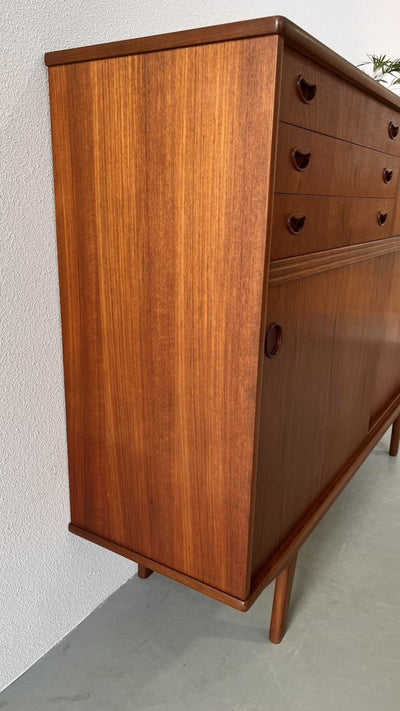 
                  
                    Highboard veel vakken - LOUI.STORE
                  
                