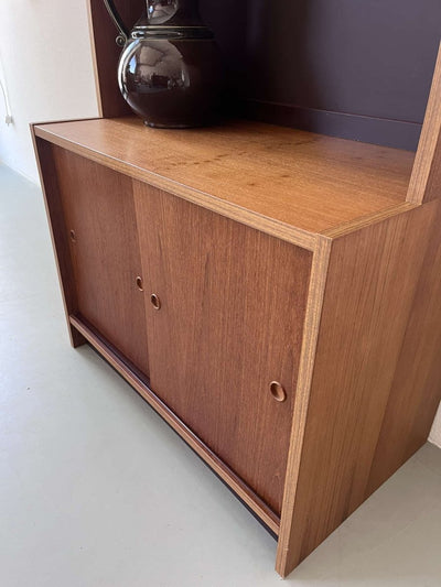 
                  
                    Hoge Deense wandkast - LOUI.STORE
                  
                