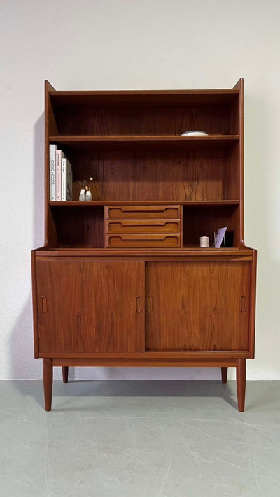 Hoog secretaire teak Brdr Larsens - LOUI.STORE