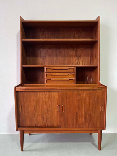 
                  
                    Hoog secretaire teak Brdr Larsens - LOUI.STORE
                  
                