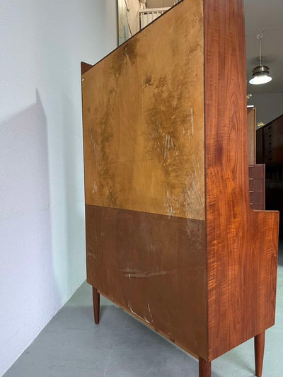 
                  
                    Hoog secretaire teak Brdr Larsens - LOUI.STORE
                  
                