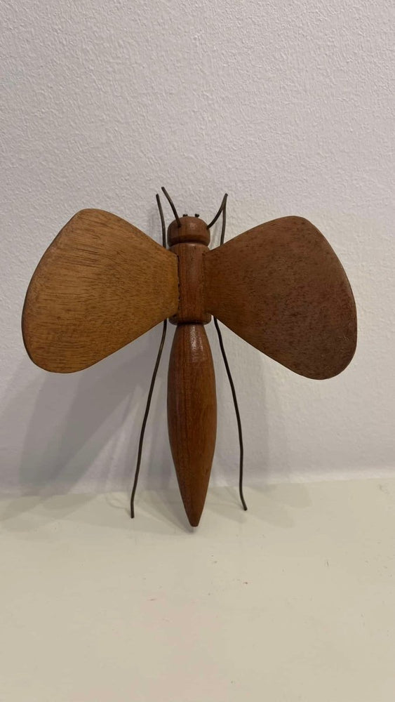 
                  
                    Houten insecten - LOUI.STORE
                  
                