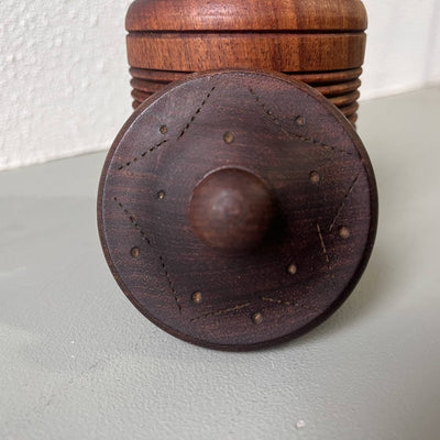 
                  
                    Houten potje - LOUI.STORE
                  
                