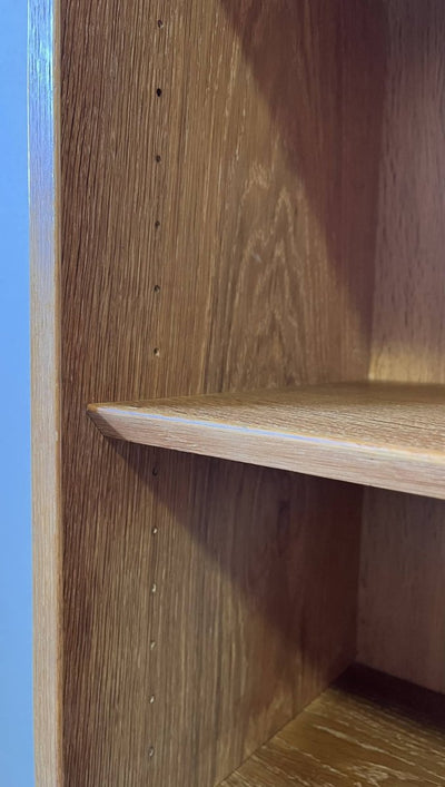 
                  
                    Hundevad kleine boekenkast - LOUI.STORE
                  
                