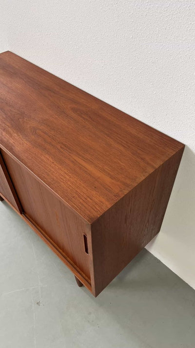 
                  
                    Hundevad schuifdeur - LOUI.STORE
                  
                