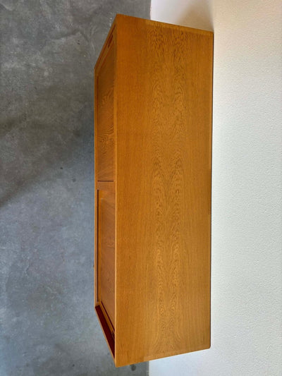 
                  
                    Hundevad sideboard eiken M - LOUI.STORE
                  
                