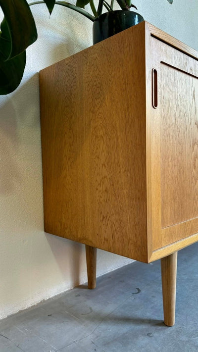 
                  
                    Hundevad sideboard eiken M - LOUI.STORE
                  
                