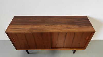 
                  
                    Hundevad sideboard palissander - LOUI.STORE
                  
                