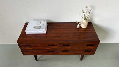 
                  
                    Hundevad sideboard palissander - LOUI.STORE
                  
                
