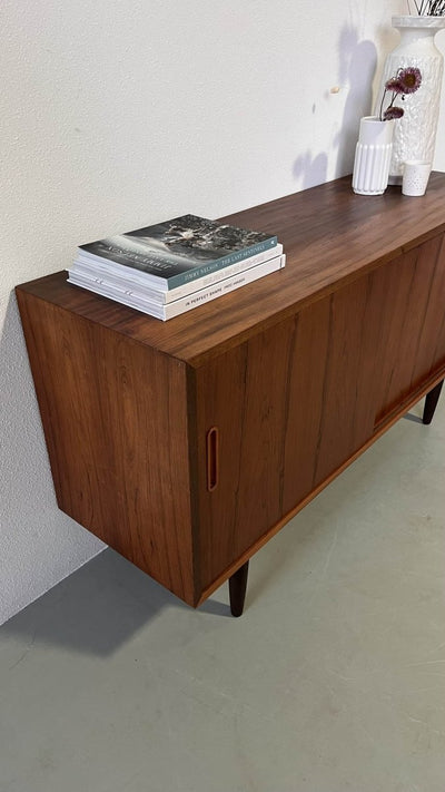 
                  
                    Hundevad sideboard palissander - LOUI.STORE
                  
                