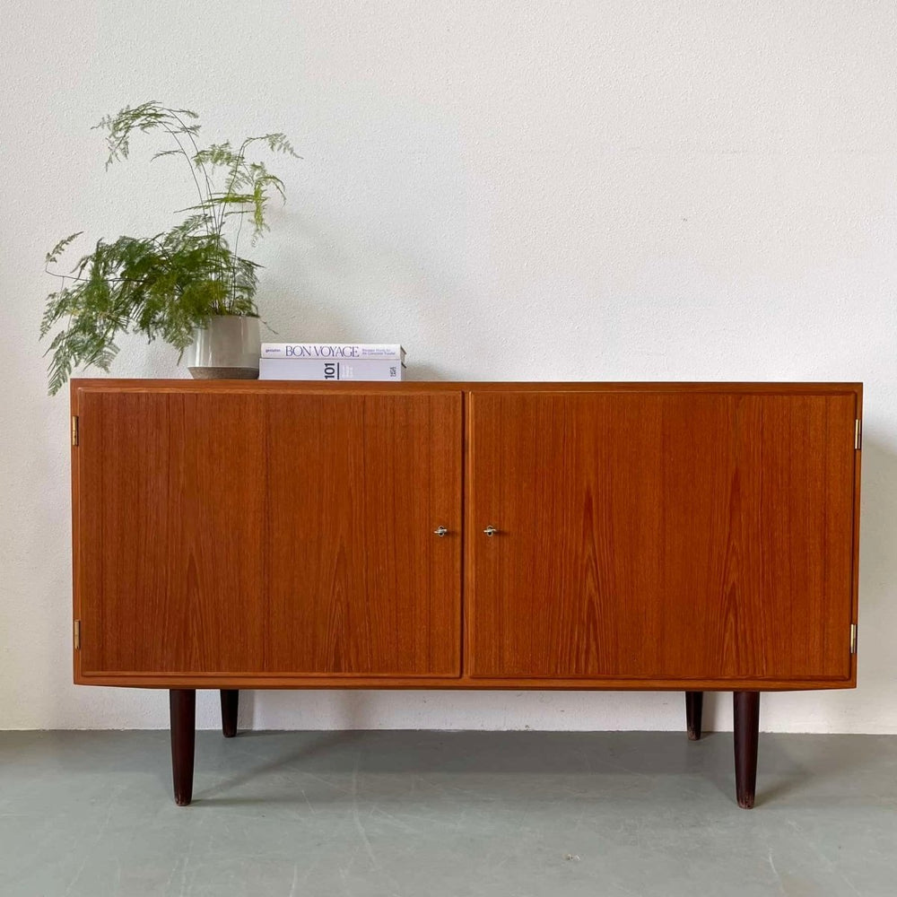 Hundevad sideboard teak - LOUI.STORE