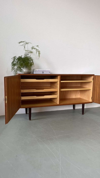 Hundevad sideboard teak - LOUI.STORE