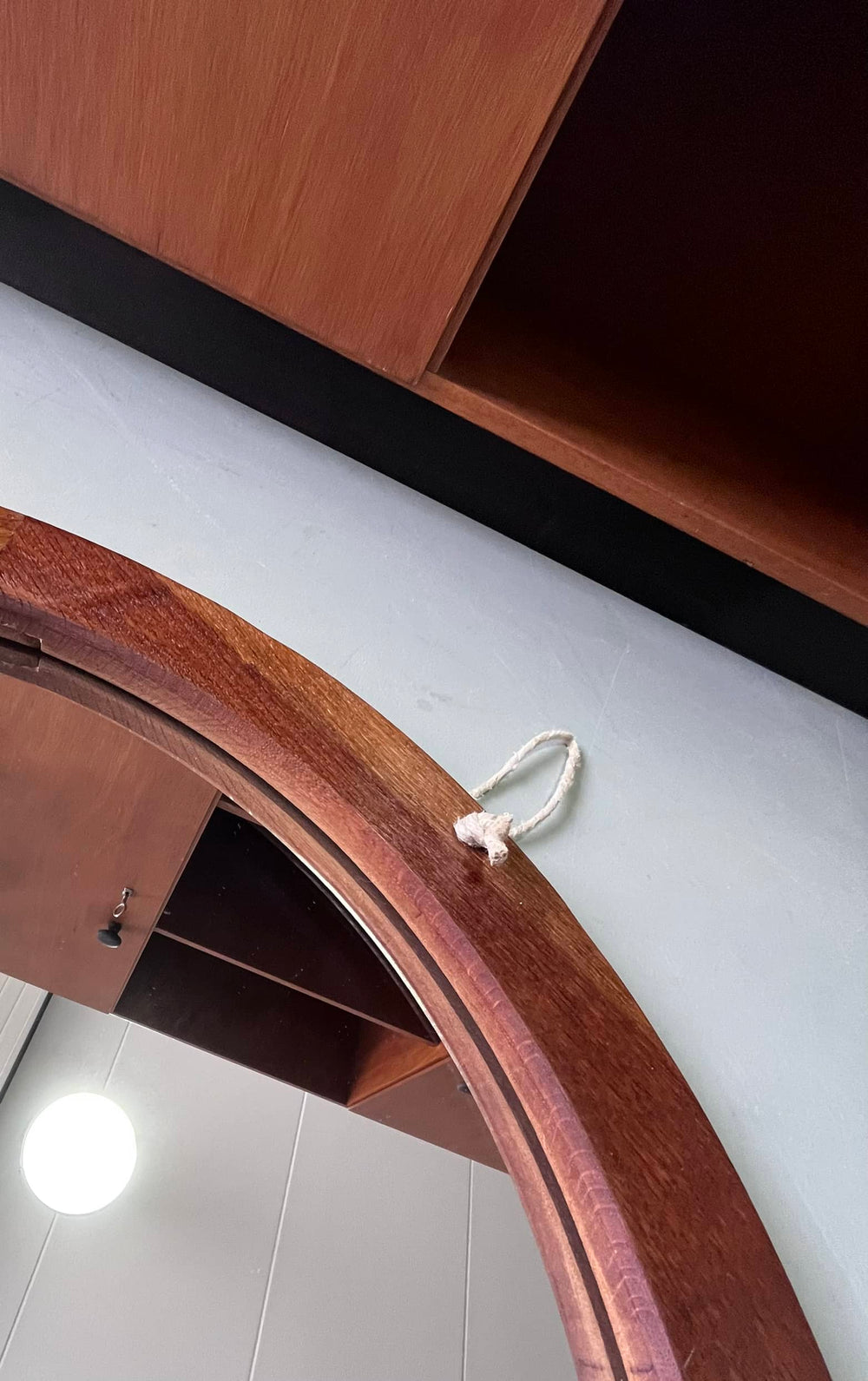 
                  
                    Vintage ronde spiegel
                  
                