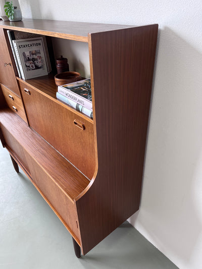 
                  
                    vintage highboard - dressoir jaren 60 teak
                  
                