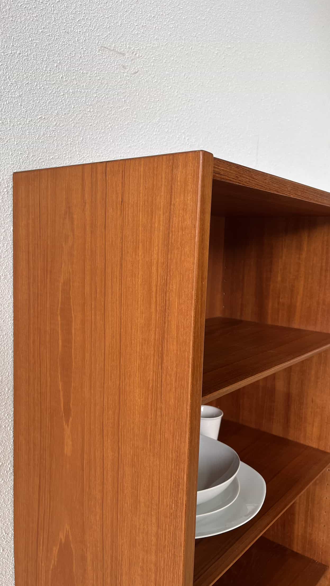 
                  
                    Poul Hundevad kast
                  
                