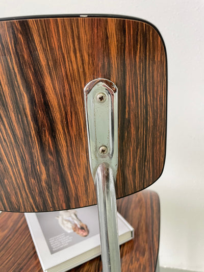
                  
                    Stoel formica rosewood
                  
                