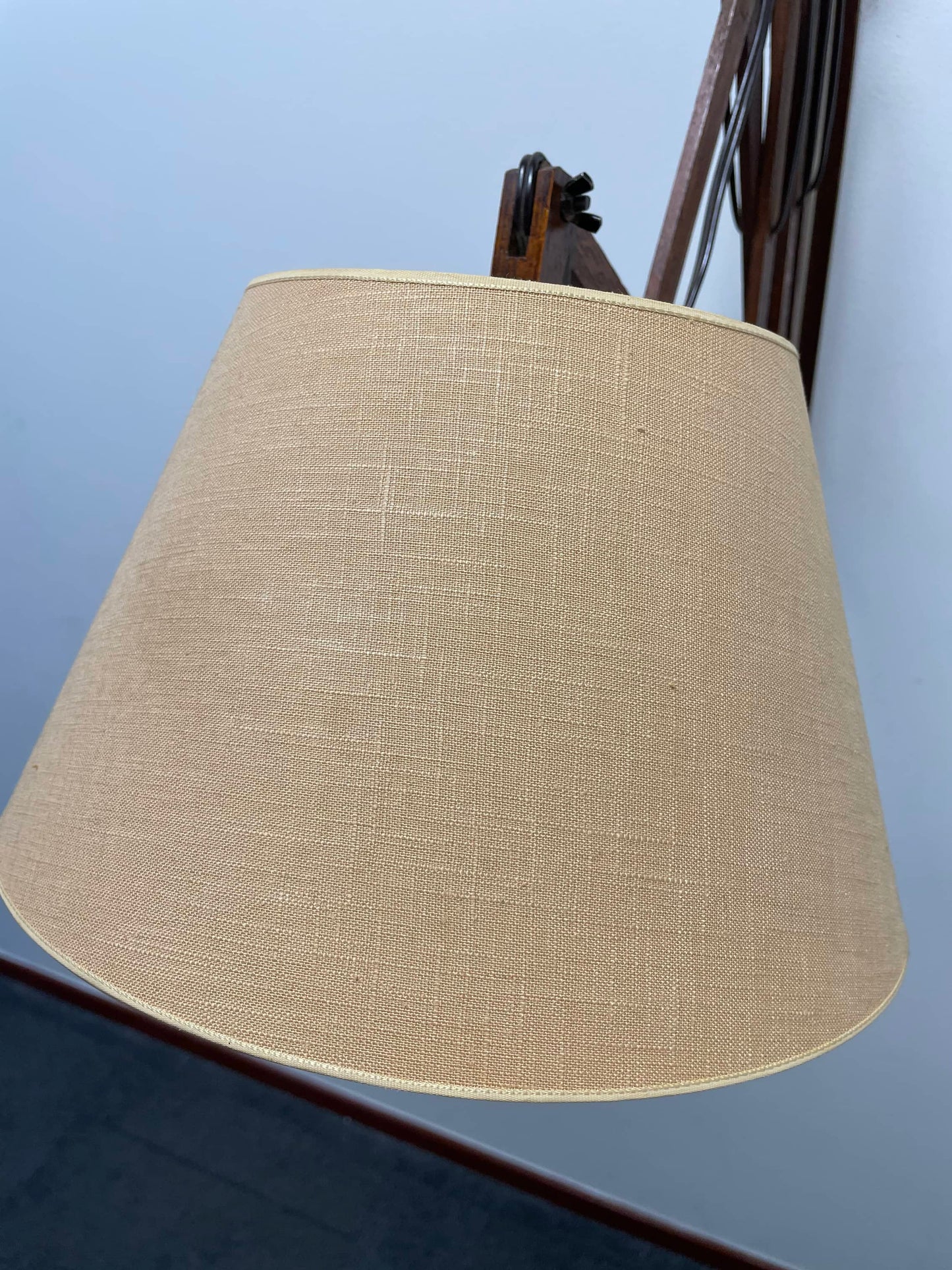
                  
                    Vintage schaarlamp
                  
                