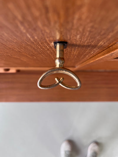 
                  
                    Vintage highboard ‘60
                  
                