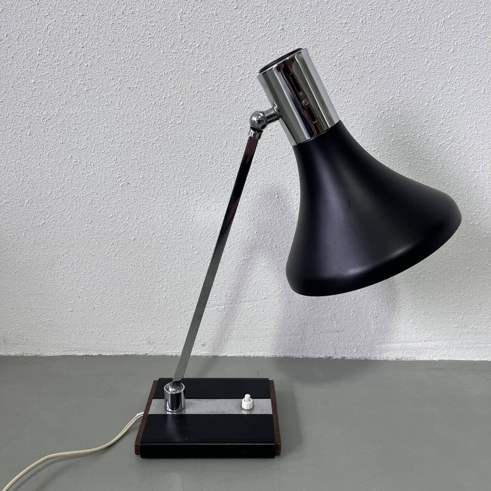 
                  
                    Italiaanse bureaulamp - LOUI.STORE
                  
                