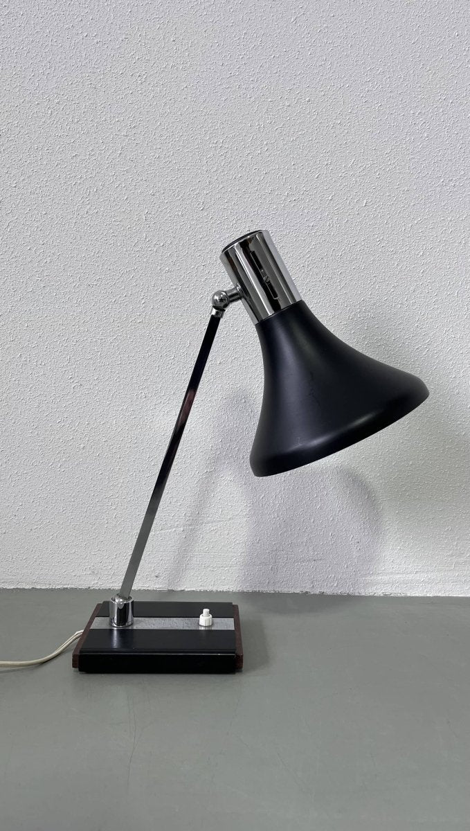 
                  
                    Italiaanse bureaulamp - LOUI.STORE
                  
                