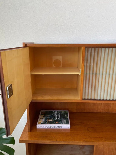 
                  
                    Jaren ‘50 highboard - buffetkast - LOUI.STORE
                  
                