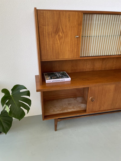 
                  
                    Jaren ‘50 highboard - buffetkast - LOUI.STORE
                  
                